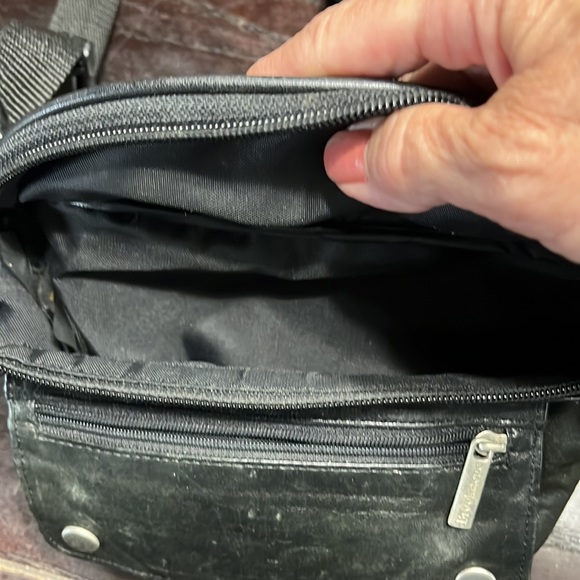 women’s waist travel pack leather - Picture 2 of 5
